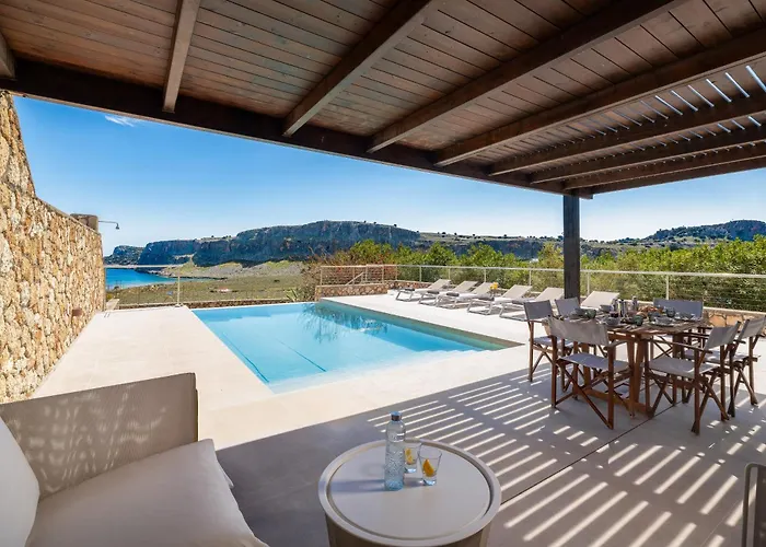 Mare Di Levante With Private Pool