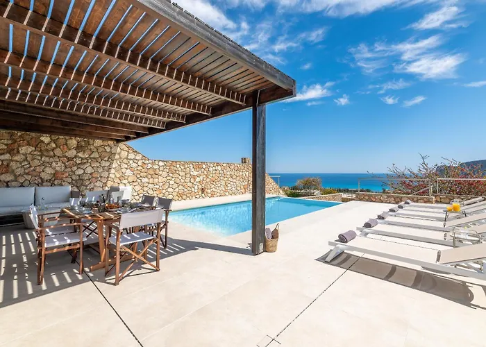 Villa Mare Di Levante With Private Pool