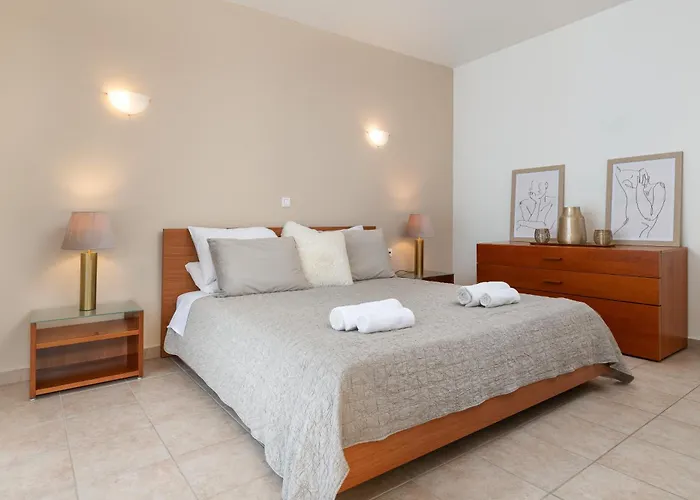 Mare Di Levante With Private Pool Vila Líndos